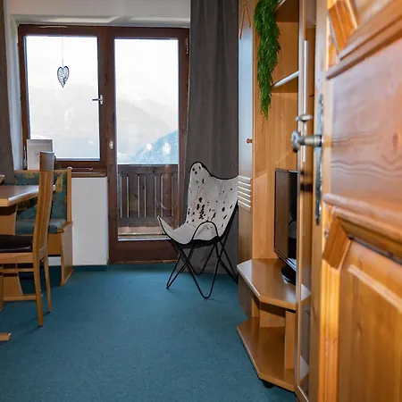 In Hollersbach Near Slopes, Cleaning Included Lejlighed *